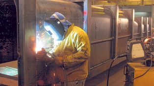 La industria manufacturera fue el sector con el peor resultado en julio, con una contracción del 2,4% anual.