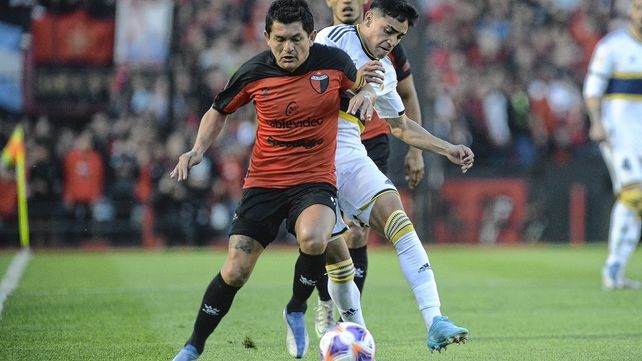 Luis Rodríguez puso el 1-1 parcial de Colón ante Boca.