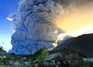 El volc&aacute;n Chait&eacute;n se reactiv&oacute; y hay alarma