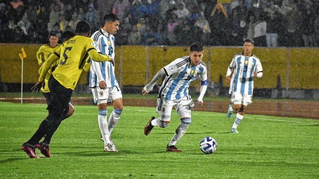 Argentina y su primer derrota en el torneo.