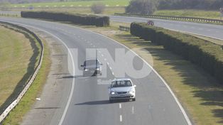 Hoy comienza el pago de peaje automático en la autopista a Rosario