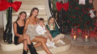 Llueven las críticas a la China Suárez tras un regalo navideño a su hijo