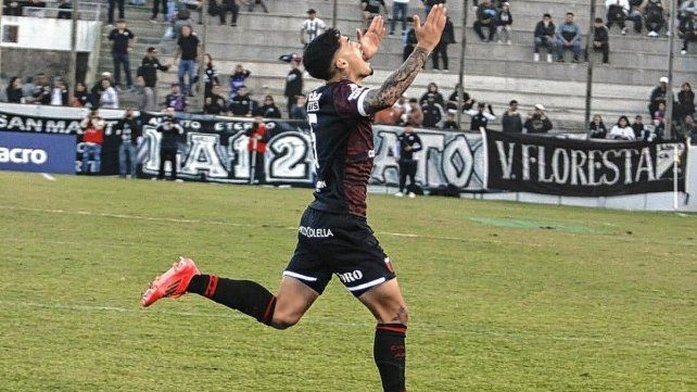 Yunis, primer gol y figura en Colón: Lo soñé desde chico Yunis, primer gol y figura en Colón: Lo soñé desde chico