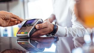 Skimming: la clonación de tarjetas de crédito que se sigue produciendo en algunos países de Latinoamérica que aún no incorporaron el chip.