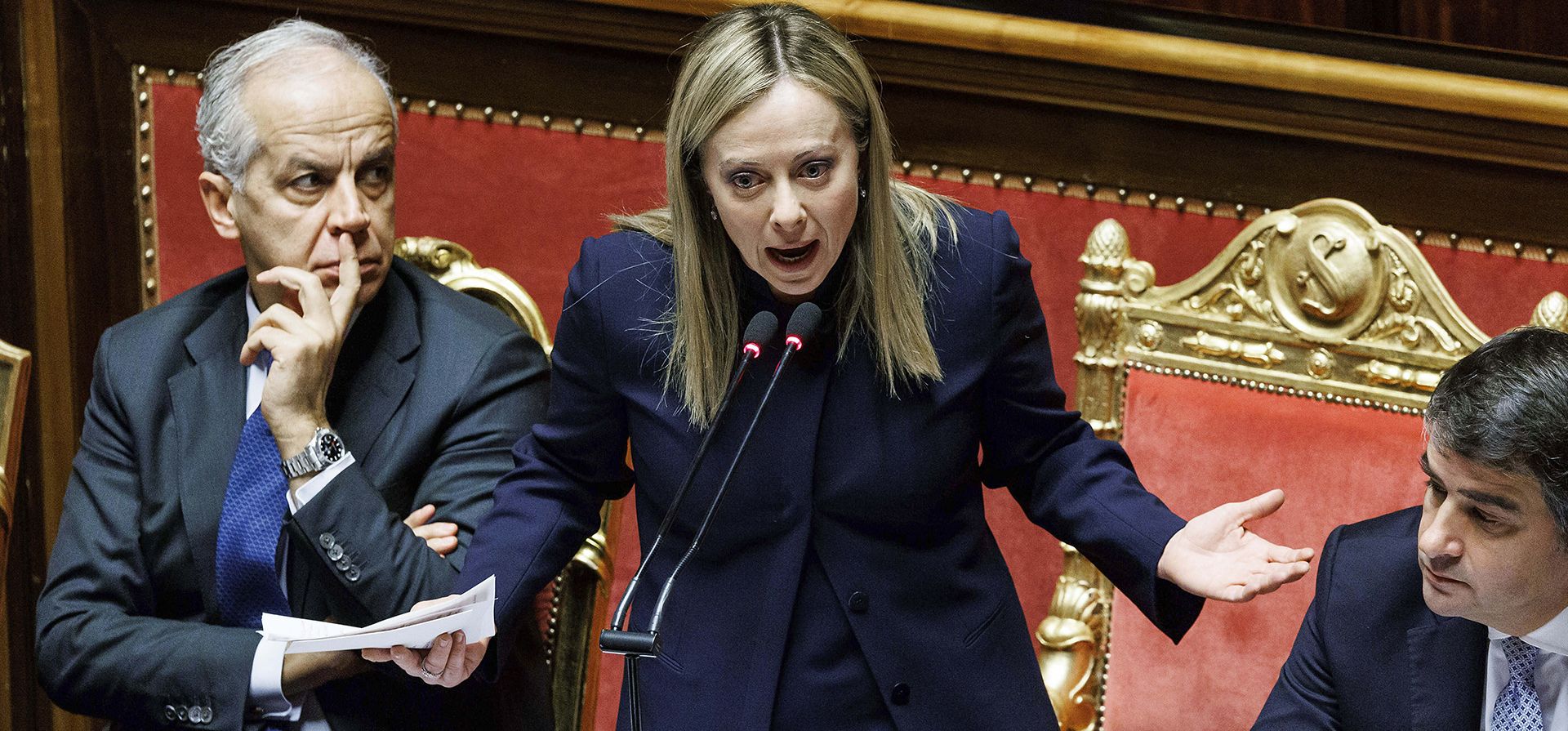La primera ministra italiana, Giorgia Meloni, se dirige al Senado italiano en una sesión antes del próximo Consejo Europeo, en Roma, el miércoles 14 de diciembre de 2022. (Roberto Monaldo/LaPresse vía AP)