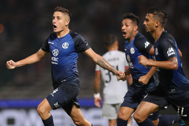 Colón decepcionó una vez más y perdió 2-0 con Talleres en el final del ciclo Osella