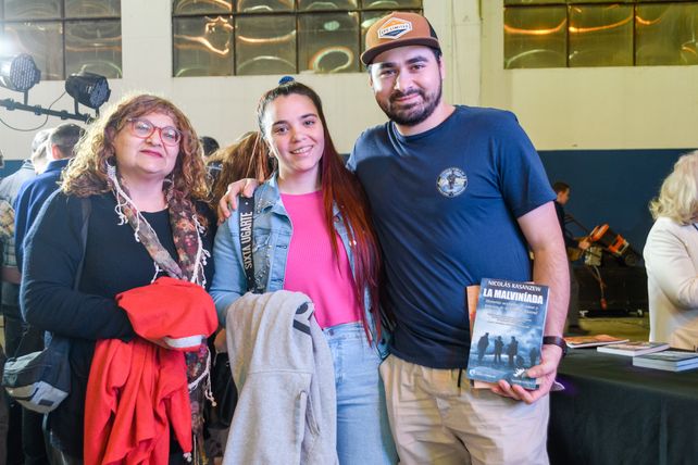 Graciela Barria, Fede Cóceres y Ezequiel Balbi.  