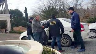Antes de ser detenido, Castillo disparó contra los efectivos policiales e hirió a uno de ellos en un ojo.