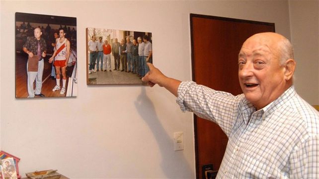 Murió Carlos Boismené, exentrenador del seleccionado de básquet