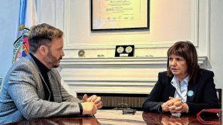 El intendente Azcué mantuvo un encuentro en agosto con la ministra Bullrich.