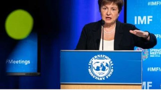 La titular del FMI elogió a la Argentina y dijo que es uno de los casos más impresionantes de la historia reciente
