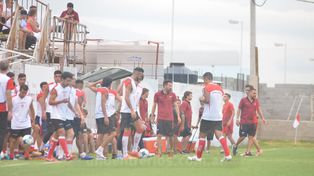 Atlético Paraná no pudo con Colón de Santa Fe