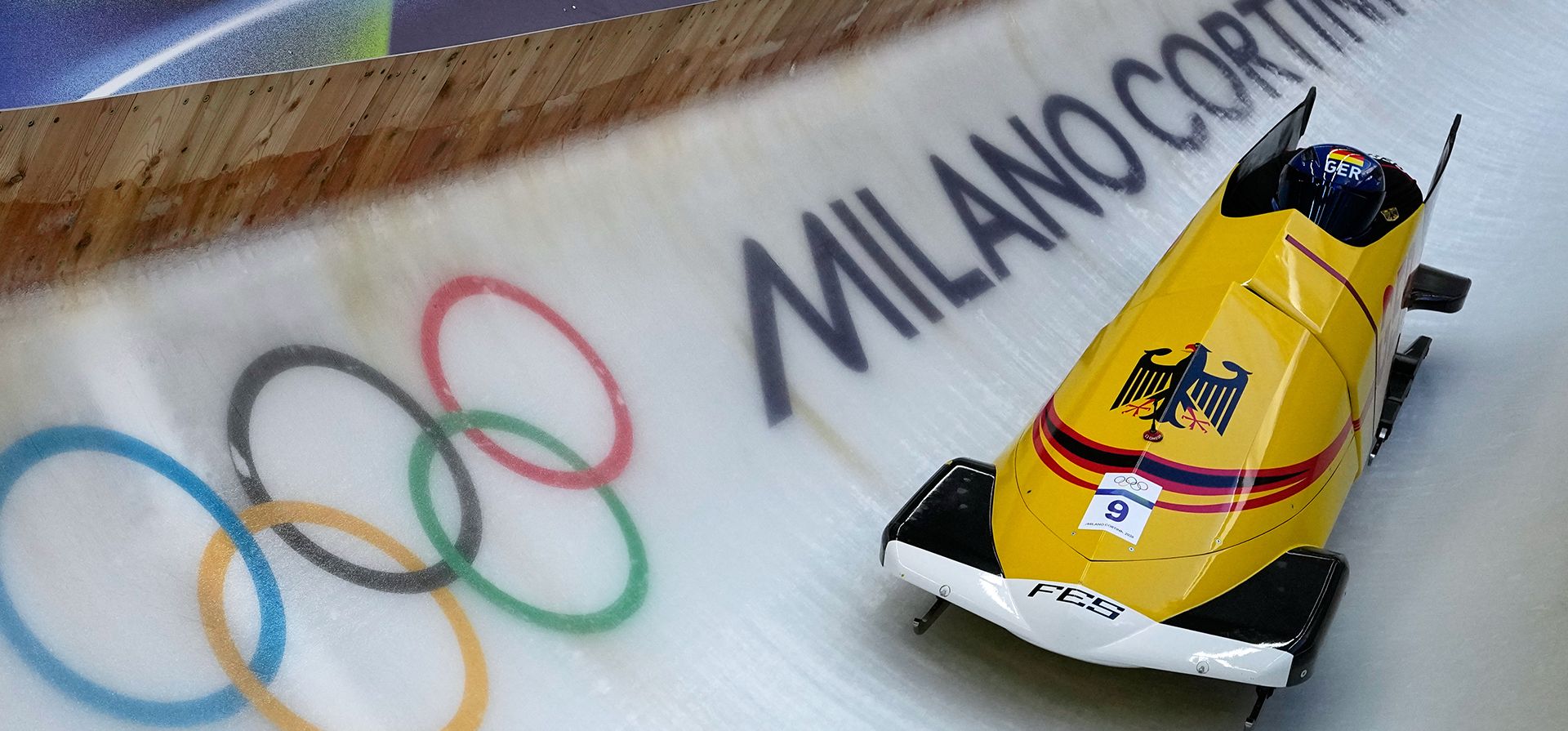 El alemán Johannes Lochner se desliza por la pista durante un entrenamiento de bobsleigh para dos en los Juegos Olímpicos de Invierno de 2026, en Cortina d'Ampezzo, Italia, el viernes 13 de febrero de 2026. (Foto AP/Aijaz Rahi) El alemán Johannes Lochner se desliza por la pista durante un entrenamiento de bobsleigh para dos en los Juegos Olímpicos de Invierno de 2026, en Cortina d'Ampezzo, Italia, el viernes 13 de febrero de 2026. (Foto AP/Aijaz Rahi)