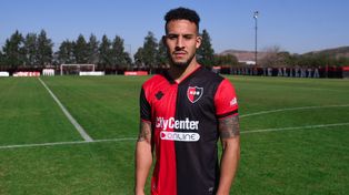 El paraguayo Cardozo ya se puso la casaca rojinegra.