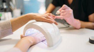 La Unión Europea prohíbe esmaltes de uñas de secado rápido por su toxicidad