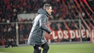 Julio Vaccari, DT de Independiente, dijo que el Rojo es el tercer grande por su gente.