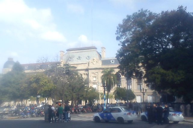 La defensa de Araya presentó la recusación y el juez terminó apartándose del caso