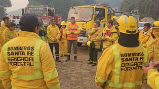 Los 40 brigadistas santafesinos ya combaten los incendios en la Patagonia: El viento llegó a tener ráfagas de hasta 60 km/h
