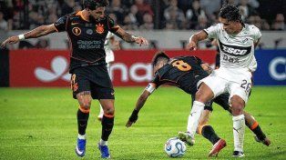 Platense perdió de local en su debut en la Copa Libertadores.