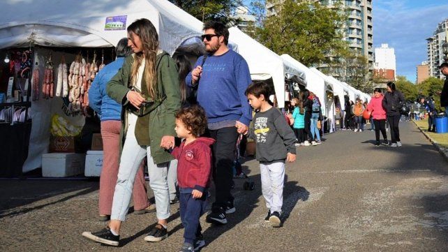 El 211 Aniversario de la ciudad de Paraná se celebra con una serie de actividades culturales durante junio por el cumpleaños. La agenda del fin de semana