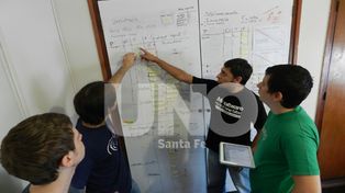 Una empresa santafesina se dedica a exportar redes sociales