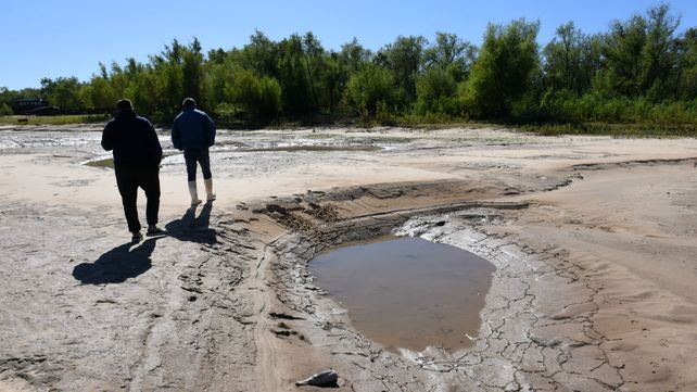 Cómo se vive la bajante en la isla, lejos del coronavirus y los problemas de la ciudad