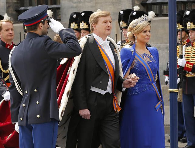 Guillermo y Máxima juraron como los nuevos reyes de Holanda