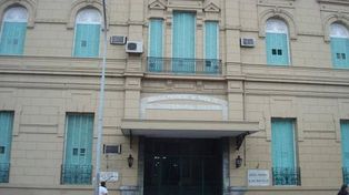 El Hospital Cullen vuelve a realizar residencias en neurocirugía