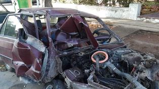 Conductor ebrio chocó contra un poste y mató a su pareja y a su beba