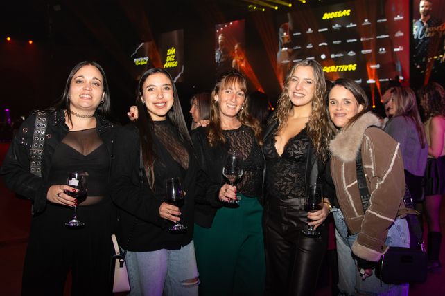 Victoria Puyane, Erica Lercara, Silvina Tinnirello, Daniela Cozzi y Florencia Blázquez