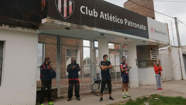 La familia de Tito Hollmann dejó su agradecimiento
