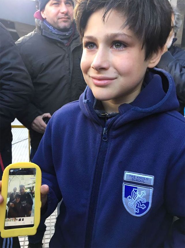 Messi ratificó su condición de ídolo con un gran gesto con un fanático uruguayo