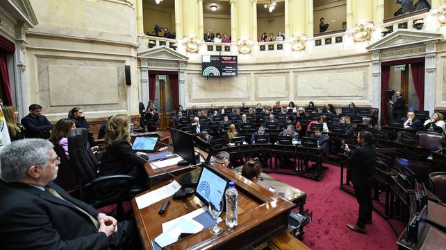 Solo 34 senadores estaban en el recinto a la hora en que debía arrancar la sesión en la Cámara alta.