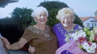 Se re&uacute;ne con su hija tras 77 a&ntilde;os de haberla dado en adopci&oacute;n