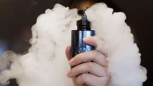 El dilema del cigarrillo electrónico: ¿es o no dañino?
