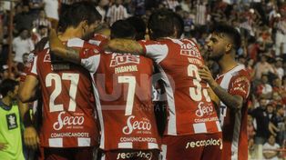 El DT de Unión concentró a ¡22 jugadores! para el partido ante Banfield