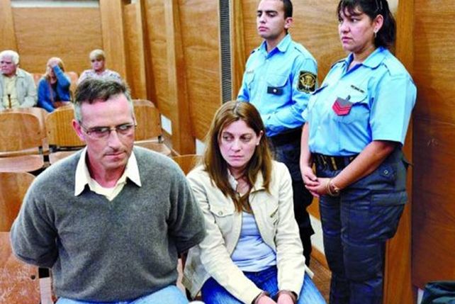 Una joven se casó con un policía y lo mató para cobrar el seguro