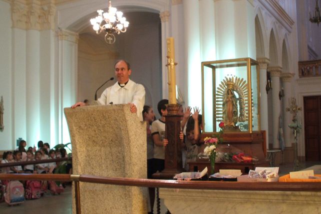 Los chicos de Guadalupe participaron de la novena