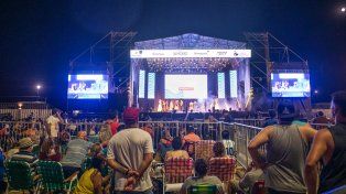 La intendenta, Rosario Romero, confirmó que la Fiesta Nacional del Mate se postergará por falta de recursos, pero se repensará para los meses venideros