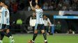 Argentina inició el nuevo ciclo, ya sin Messi, con una cómoda victoria frente a Bolivia
