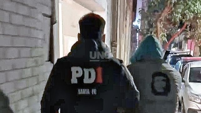 Rastreo científico: Huellas dactilares encontradas en la escena del crimen