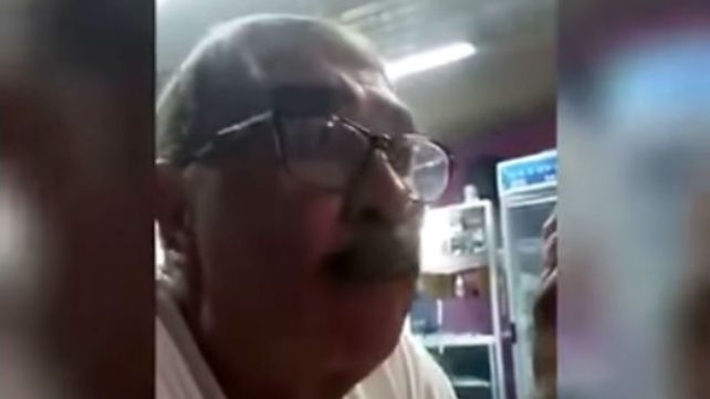 Grabó a su padre cuando reconoció que abusó de ella desde que erá bebé hasta los 18 años
