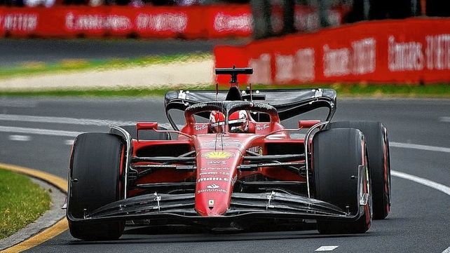 El piloto de Mónaco volvió a poner a Ferrari en lo más alto de la clasificación.