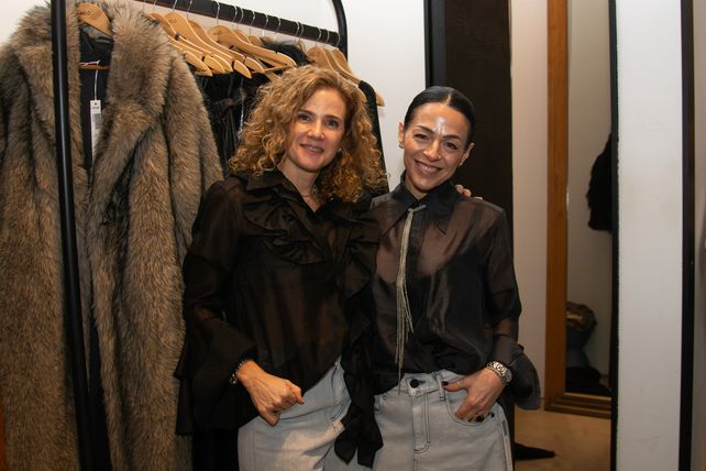 Flor Antuña y Mariu Jobell