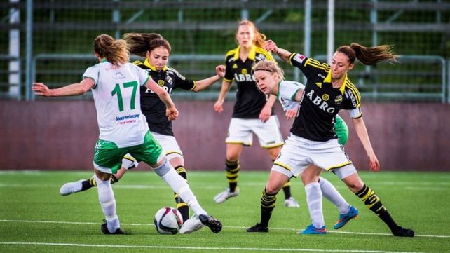 Coronavirus: vuelve el fútbol en Suecia