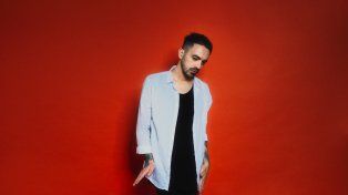 Mariano, de Rosario. El DJ es un referente de la música electrónica.