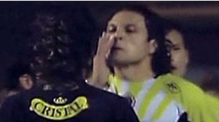 Pol&eacute;mica porcina: la agresi&oacute;n en el f&uacute;tbol ya no conoce de l&iacute;mites