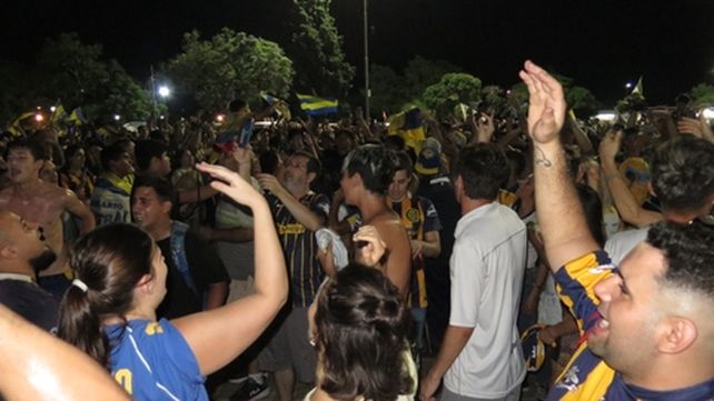 Una explosión auriazul llenó de festejos cada rincón de Rosario