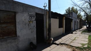 Asesinan de un tiro en la cara a un chico de 16 años dentro de una casa