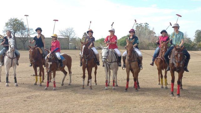 Aurora Club celebró una jornada a puro polo